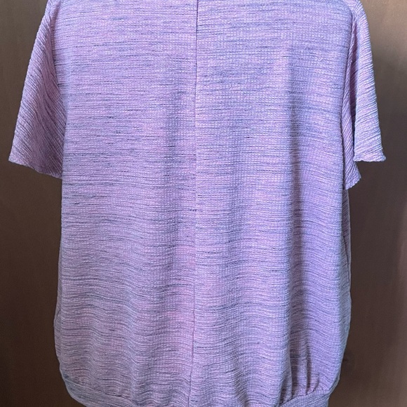 Lane Bryant womens pink T-shirt - Picture 2 of 6